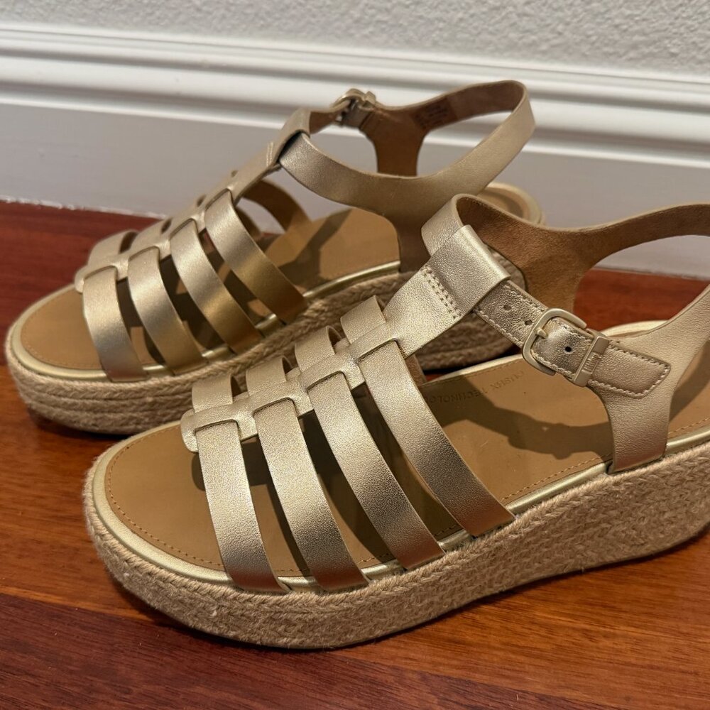 FitFlop Platforms Espadrille Metallic Gold Leather Wedge Sandals Size 9 - Picture 2 of 5